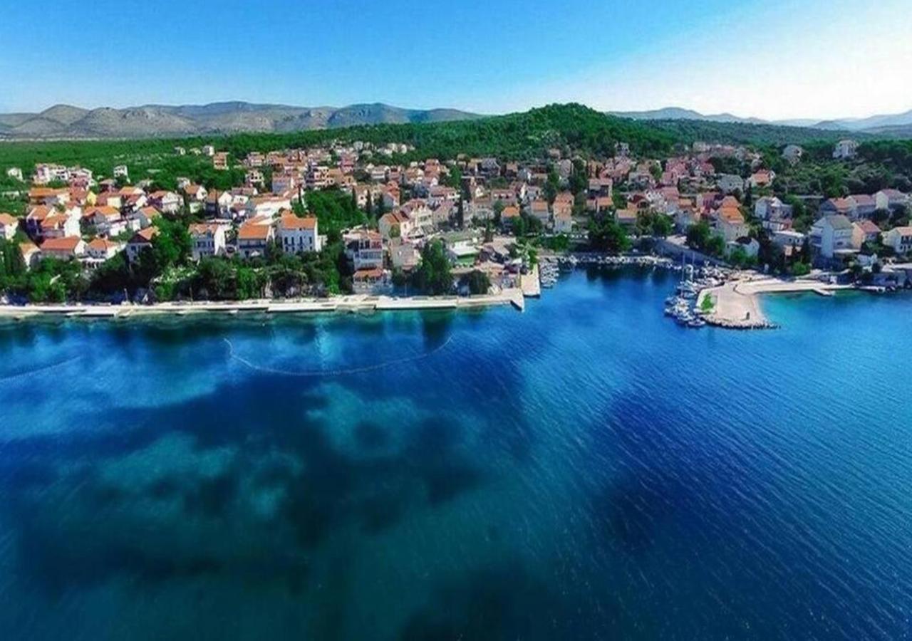 Luxury Beach Apartment W Sunset Sea Views Sibenik Exterior photo